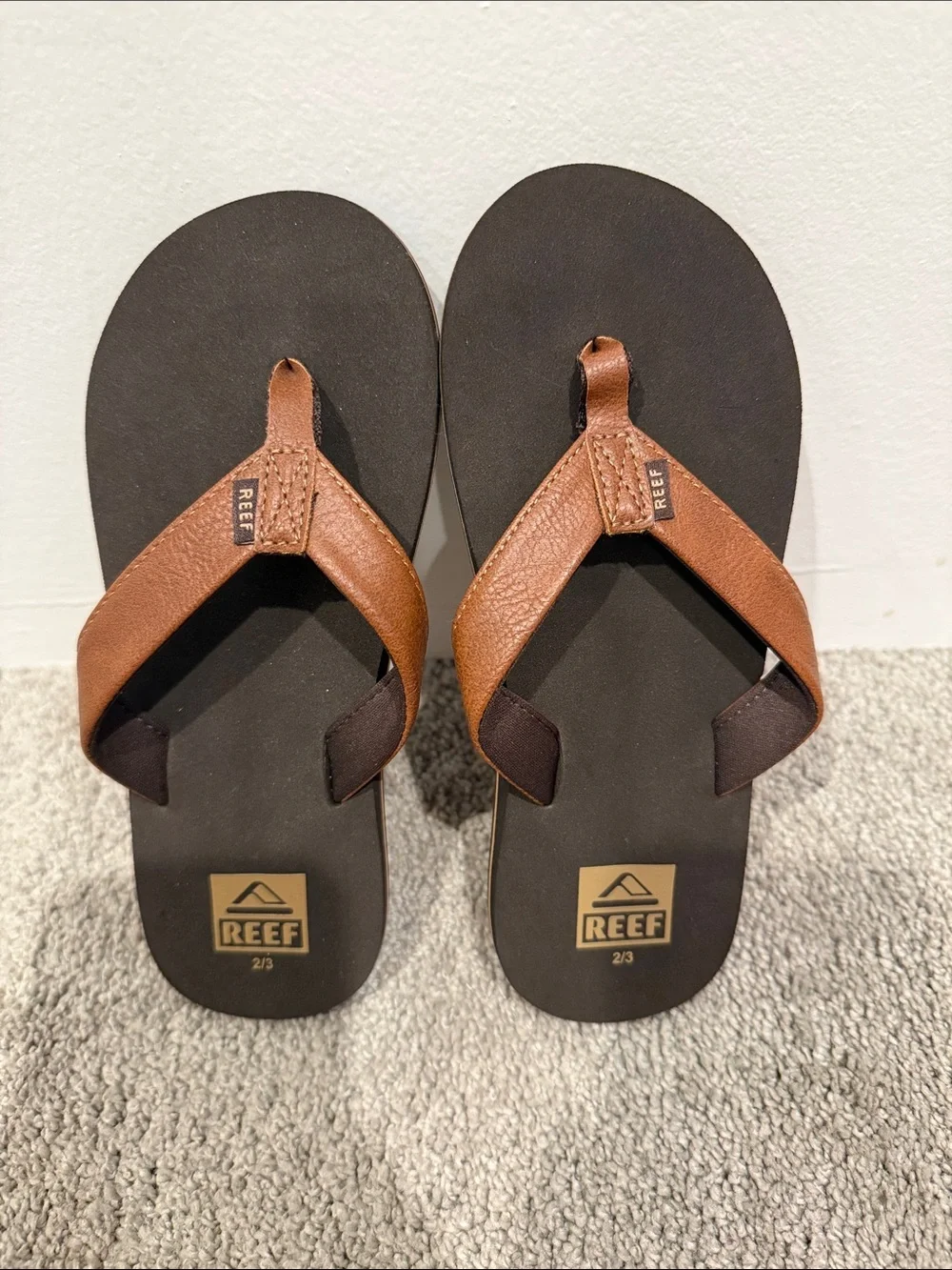 Reef boys Brown & Black Leather Flip Flops